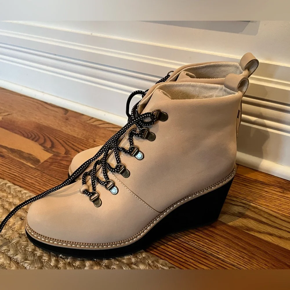 TOMS Melrose Wedge Bootie | Size 9.5 NWoT - Picture 3 of 6